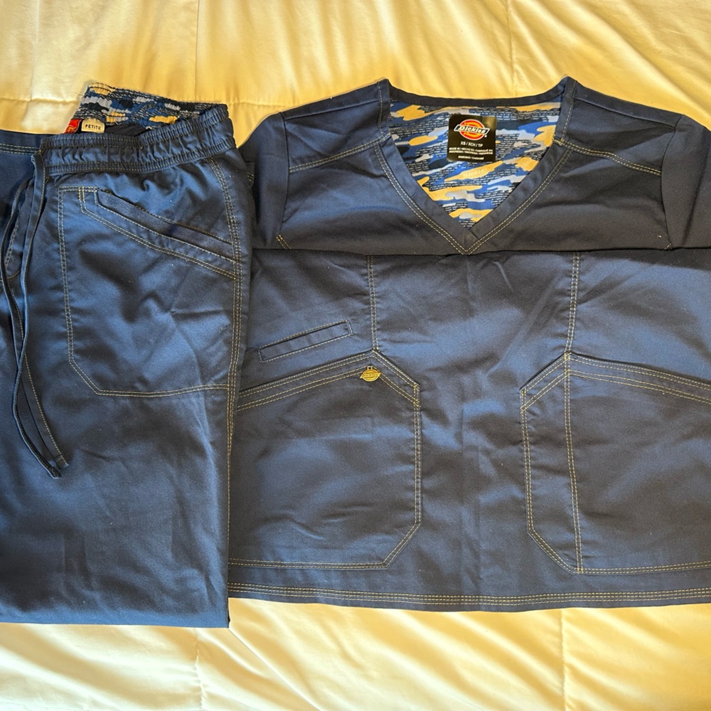 Dickies Navy Scrub Set with Camo Accents